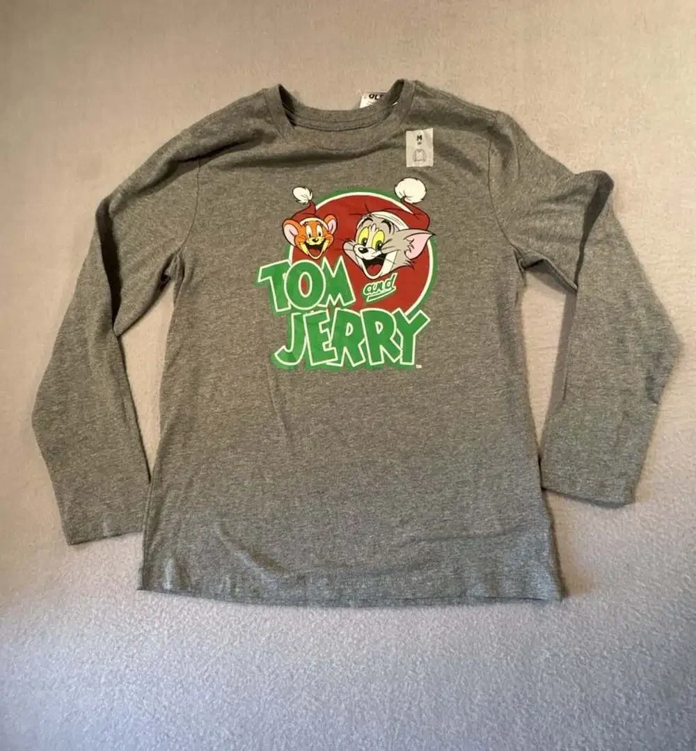 Old Navy Tom and Jerry Christmas Graphic Long Sleeve T-Shirt Grey M (8)